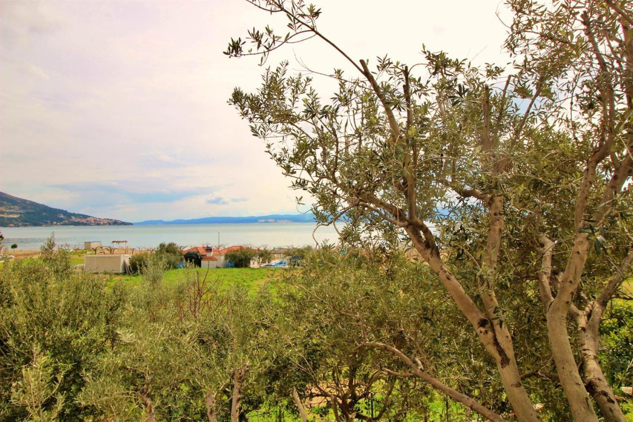Apartments Slado Omiš Buitenkant foto
